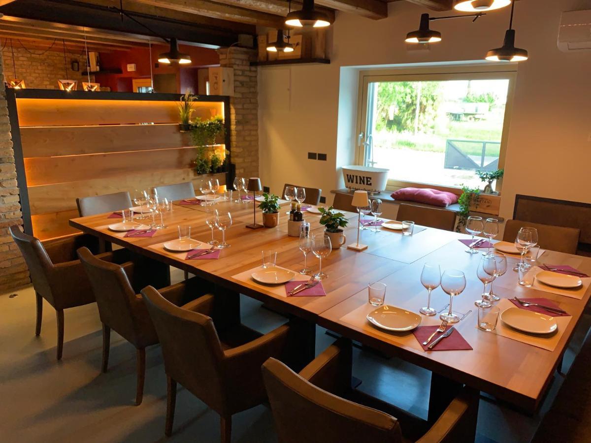 B&B La Corte Dei Vizi Clauiano ภายนอก รูปภาพ
