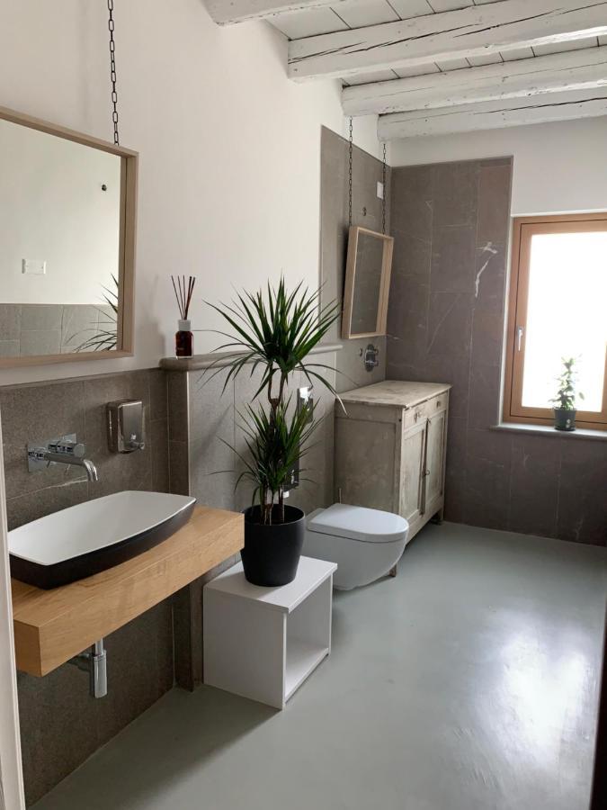 B&B La Corte Dei Vizi Clauiano ภายนอก รูปภาพ